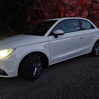 AUDI A1 2ª serie - 2011