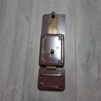 Serratura per porte o portoncini