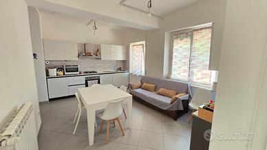 Appartamento ristrutturato con veranda