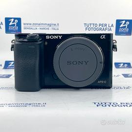 SONY A6000 + GARANZIA USATO