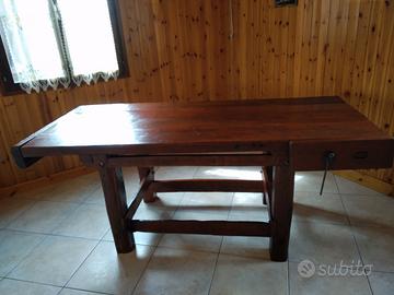 Tavolo da  falegname antico 
