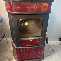 Stufa a legna Lincar  13,3 kw