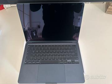 Macbook Air 13.6
