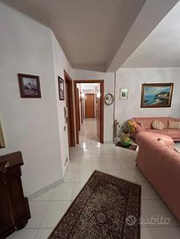 Appartamento arredato, Zona Basilica Madonna