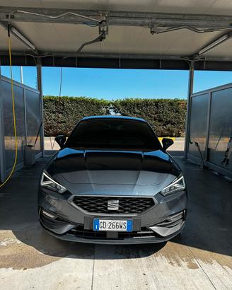Seat Leon 1.5 TGI anno 2021 allestimento FR metano