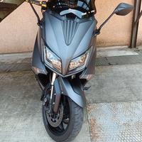 Yamaha T Max 530 - 2015