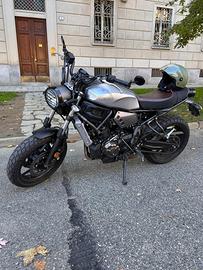 Yamaha XSR 700 PATENTE A2