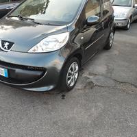 Peugeot 107 1.4 HDi 5p. Sweet Years