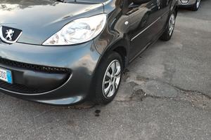 Peugeot 107 1.4 HDi 5p. Sweet Years