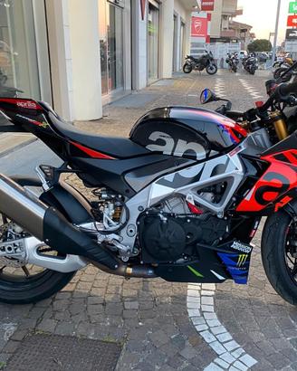 Aprilia Tuono V4 Factory - 2023