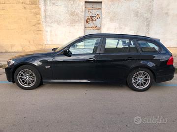 BMW Serie 3 (E90/91) - 2011