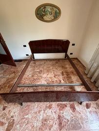 Letto matrimoniale vintage