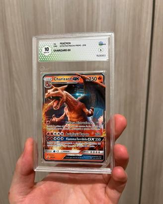 Carta Pokemon Charizard GX (Detective Pikachu)