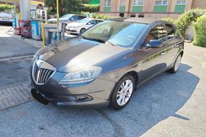 Lancia Delta 1.6 MJT DPF Argento