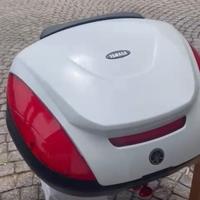 Bauletto+staffa originali Yamaha T-MAX