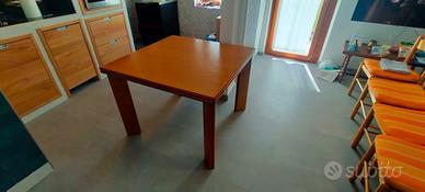 Tavolo da cucina/soggiorno