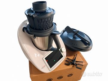 BIMBY TM6 PERFETTO STATO COMPLETO A SOLI 530 €
