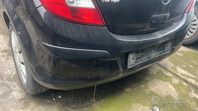 Paraurti posteriore Opel Corsa D 2007