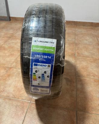 Due gomme nuove 195/55 r16 91v