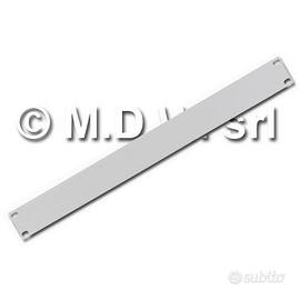 Piastra frontale rack 19" in alluminio estruso