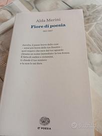 Libro di Alda Merini "Fiore di poesia"