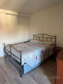 Codice: 9136  LETTO MATRIMONIALE IN FERRO BATTUTO