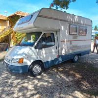 Camper ford