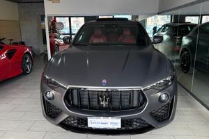 Maserati Levante V6 Diesel AWD Gransport tetto