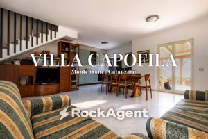 Villetta a schiera di 162 m² con più di 5 locali e