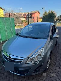 Opel corsa 2012 GPL