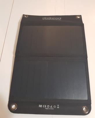Pannello solare 12 Watt + power bank 10.000 mAh