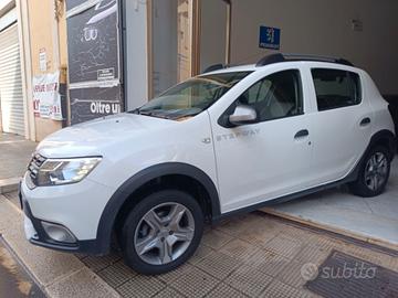 Dacia Sandero Stepway 1.5 Blue dCi 95 CV PRESTIGE 