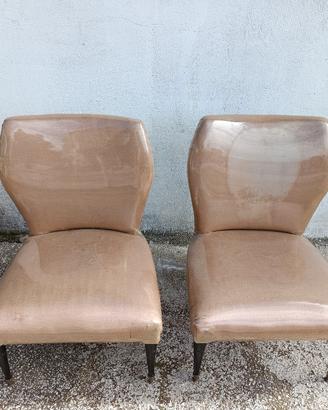 Poltrone basse antiche 