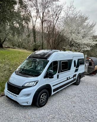 Van Adria Twin 640 SLB