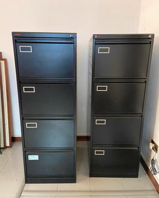 N.5 classificatori da ufficio