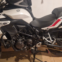 Benelli trk 502x