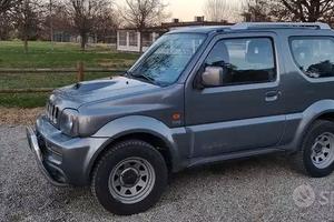 Suzuki Jimny 1.5 Diesel 86CV 2006 135.900 km