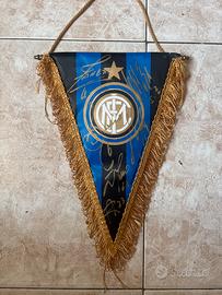 Gagliardetto Inter 2011 Autografato