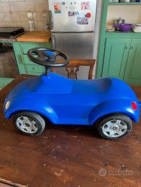 Automobilina a spinta