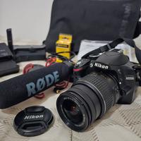 Nikon D3200 + Nikkor 18-55 VR II + Microfono Rode