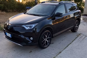 TOYOTA RAV 4 style - Diesel - anno 2016 -Unipropr
