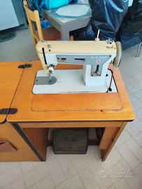 Macchina da cucire SINGER Vintage anni '60 con mob