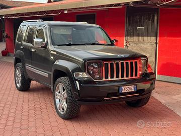 Jeep Cherokee KK 2.8 CRD Overland