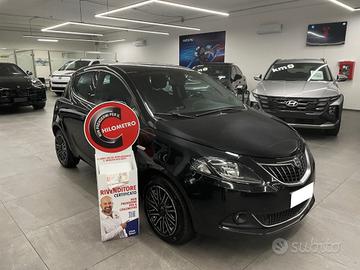 LANCIA Ypsilon 1.0 Hybrid Gold