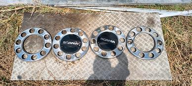 Anelli e coprimozzi Scania