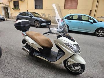 Malaguti Blog 125 bauletto parabrezza