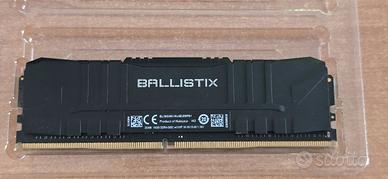 memoria RAM DDR4 16gb BL16G36C16U4B.M8FB1