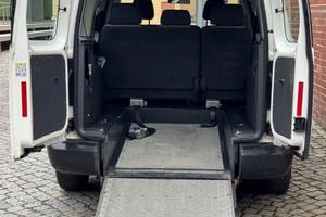 Volkswagen Caddy Maxi Disabili Posti 5+1