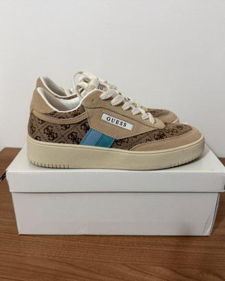 Scarpe Guess taglia 37