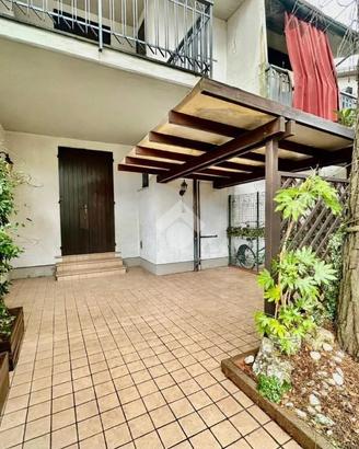 VILLA A SCHIERA A RAVENNA